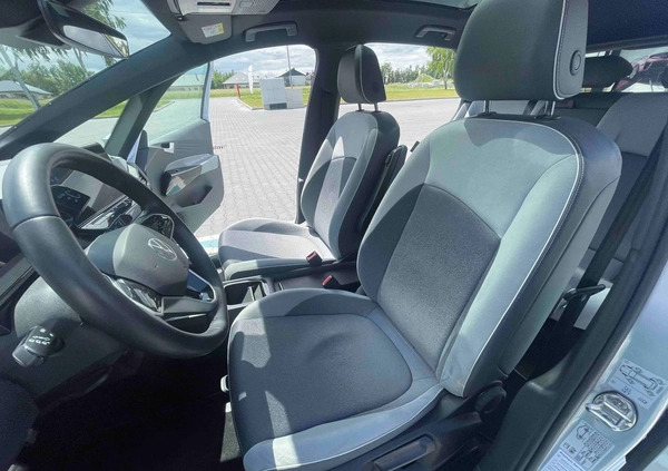 Volkswagen ID.3 cena 79900 przebieg: 13500, rok produkcji 2021 z Radziejów małe 254